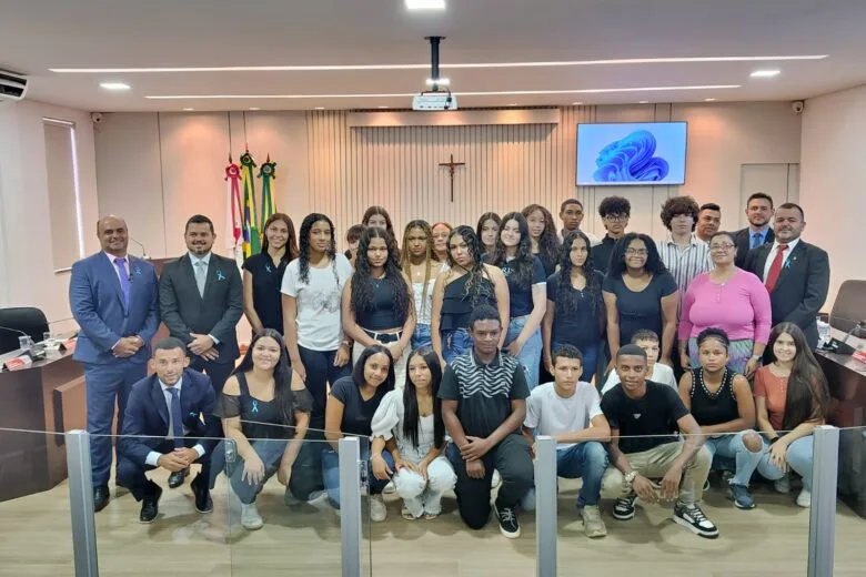 Câmara de São Gonçalo do Rio Abaixo teve lançamento do Parlamento Jovem 2025 Câmara de São Gonçalo do Rio Abaixo teve lançamento do Parlamento Jovem 2025