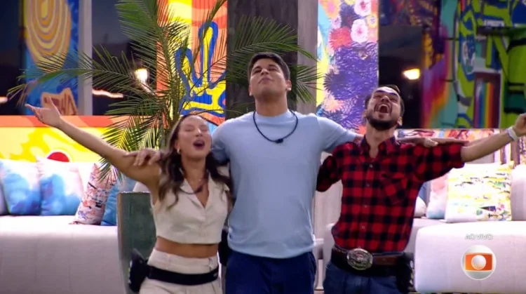 Finalistas do BBB 25 assistem às trajetórias no último dia antes da final Finalistas do BBB 25 assistem às trajetórias no último dia antes da final