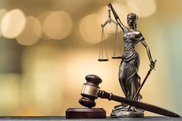 Justiça reconhece dispensa irregular de trabalhador com estabilidade da CIPA; entenda
