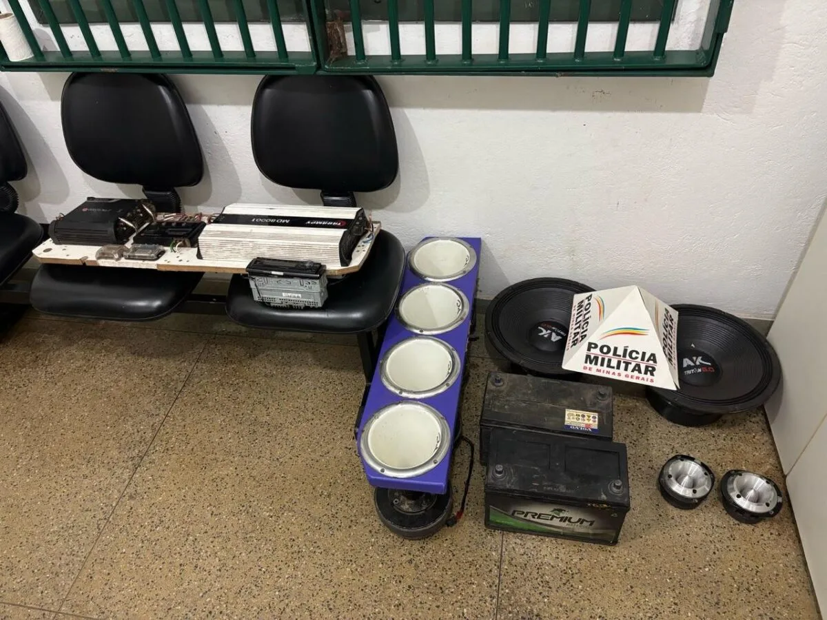 Polícia Militar apreende som automotivo por perturbação do sossego em Catas Altas