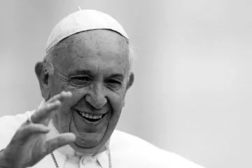 Papa Francisco morre aos 88 anos, informa o Vaticano