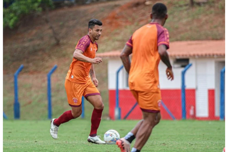 Com goleada sobre Betim, Valério inicia preparação para a temporada 2025 Com goleada sobre Betim, Valério inicia preparação para a temporada 2025