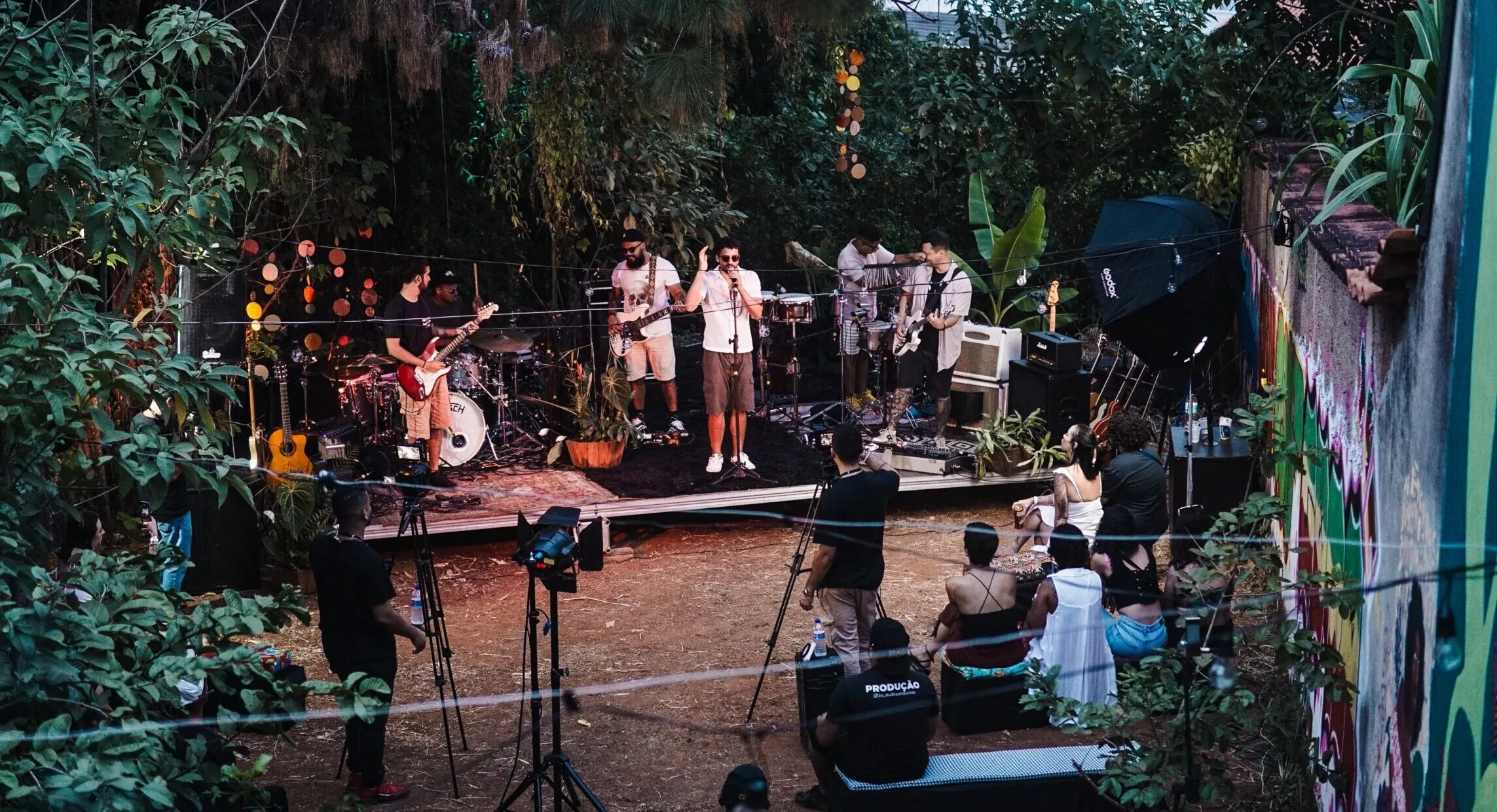 Tizé lança projeto audiovisual “Natural” com show ao vivo gravado ao ar livre em Itabira