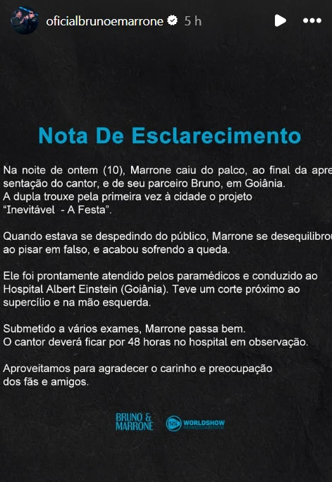 Cantor Marrone sofre queda do palco, mas passa bem