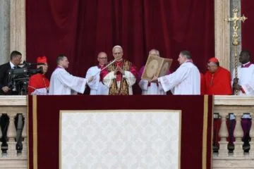 Papa Leão XIV pede uma “paz desarmada” e ajuda para “construir pontes, com diálogo”