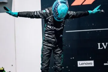 Russell vence GP do Canadá de F-1 em dia de briga na McLaren