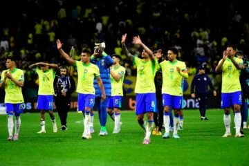 Brasil joga bem contra o Paraguai, mas devemos tomar cuidado com os extremos