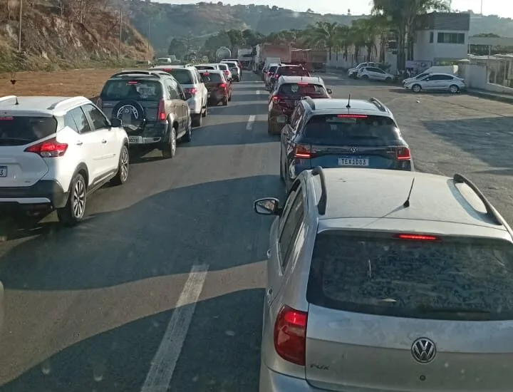 Obras na BR-381 nesta sexta-feira afetam diversos trechos entre Caeté e Governador Valadares; confira