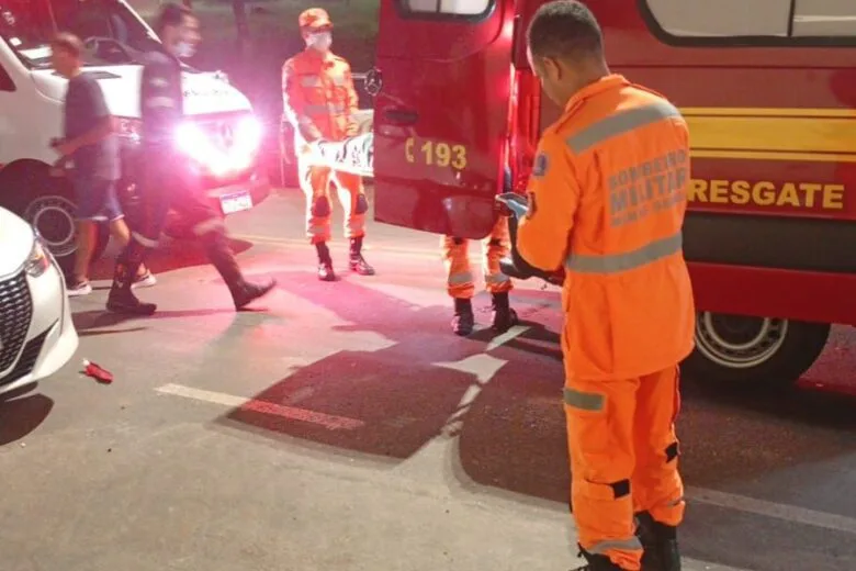 Itabira: casal é atropelado por motocicleta na avenida Rio Doce