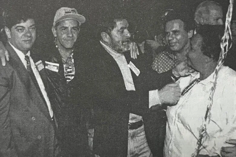 Arquivo DeFato: Em setembro de 1996; Lula arrastou multidão em comício e disse que Itabira daria o “bom exemplo”