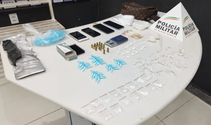 Polícia Militar prende três jovens por tráfico e apreende grande quantidade de drogas em Itabira