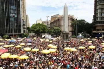 Blocos de rua divulgam nota de repúdio às vésperas da agenda oficial do Carnaval de BH e criticam modelo baseado em megashows