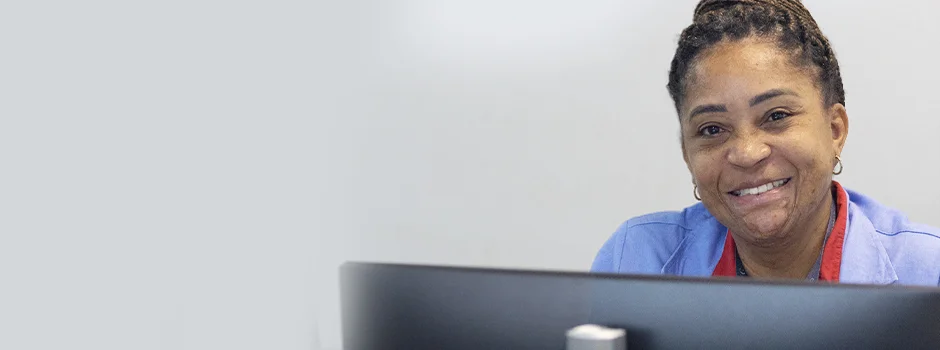 Governo de Minas abre vagas para candidatos com níveis fundamental, médio e técnico