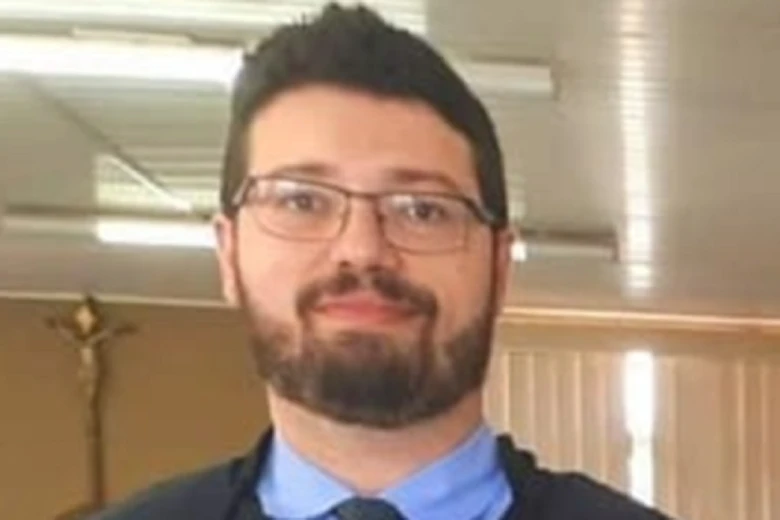 Condenado a 31 anos homem que matou advogado com 30 tiros perto do fórum de Ibirité