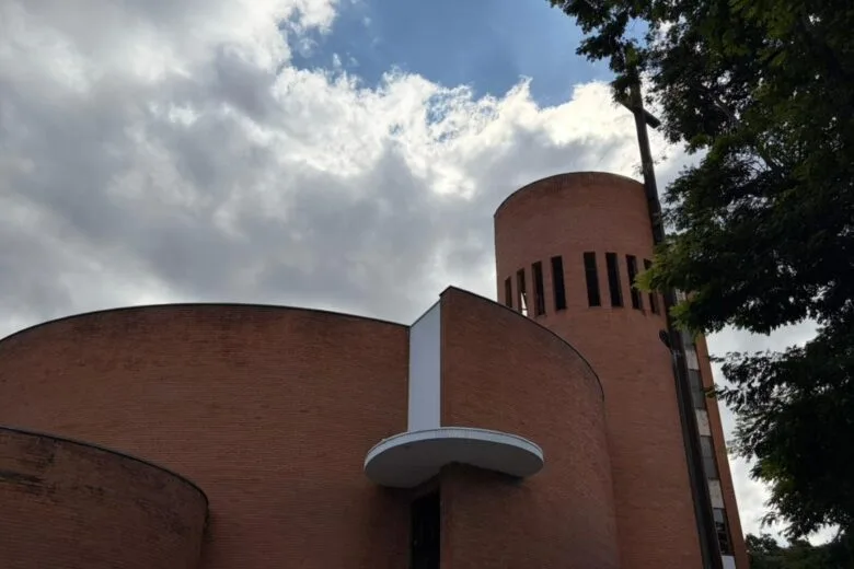 Paróquia Nossa Senhora do Rosário celebra 200 anos de fé e história em Itabira nesta segunda-feira