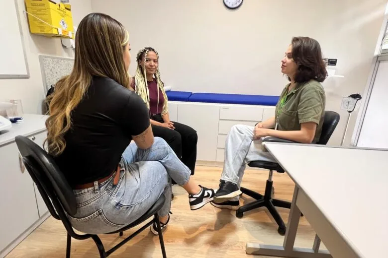 Clínica universitária da Funcesi oferece atendimento psicológico gratuito e sem agendamento em Itabira
