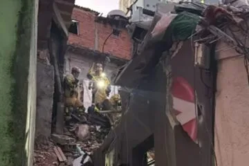 Explosão em obra da Sabesp atinge ao menos dez casas, mata homem e deixa três feridos no Jaguaré, em São Paulo