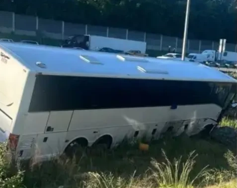 Mineira morre em grave engavetamento com ônibus interestadual nos Estados Unidos