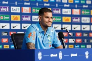 Bruno Guimarães sobre estreia na Copa do Mundo: “o primeiro passo é o mais importante”