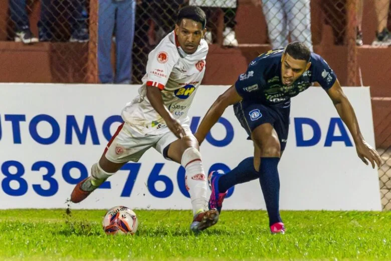 Jogadores do Valério avaliam empate contra o Aymorés e criticam gramado do Estádio Israel Pinheiro
