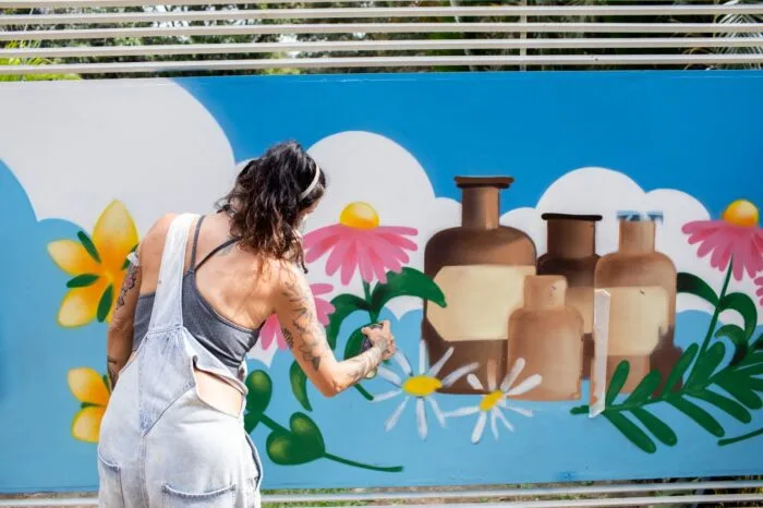 Museu da Pharmácia ganha murais de grafite em Ipoema