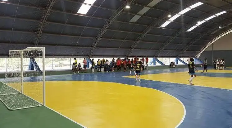 João Monlevade:  Projeto Ajudôu garante vagas gratuitas no futsal para crianças e adolescentes