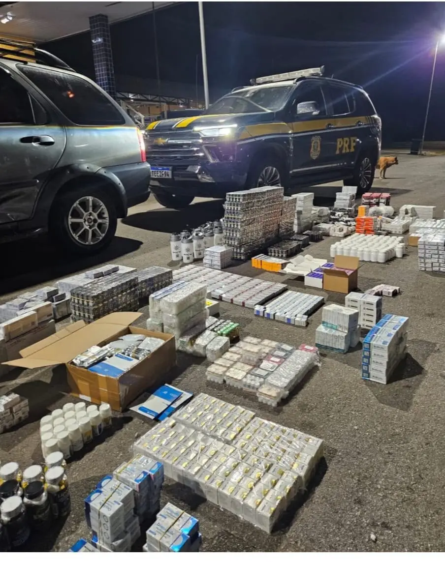 PRF apreende quase 3,2 mil medicamentos irregulares durante fiscalização na BR-381, em João Monlevade